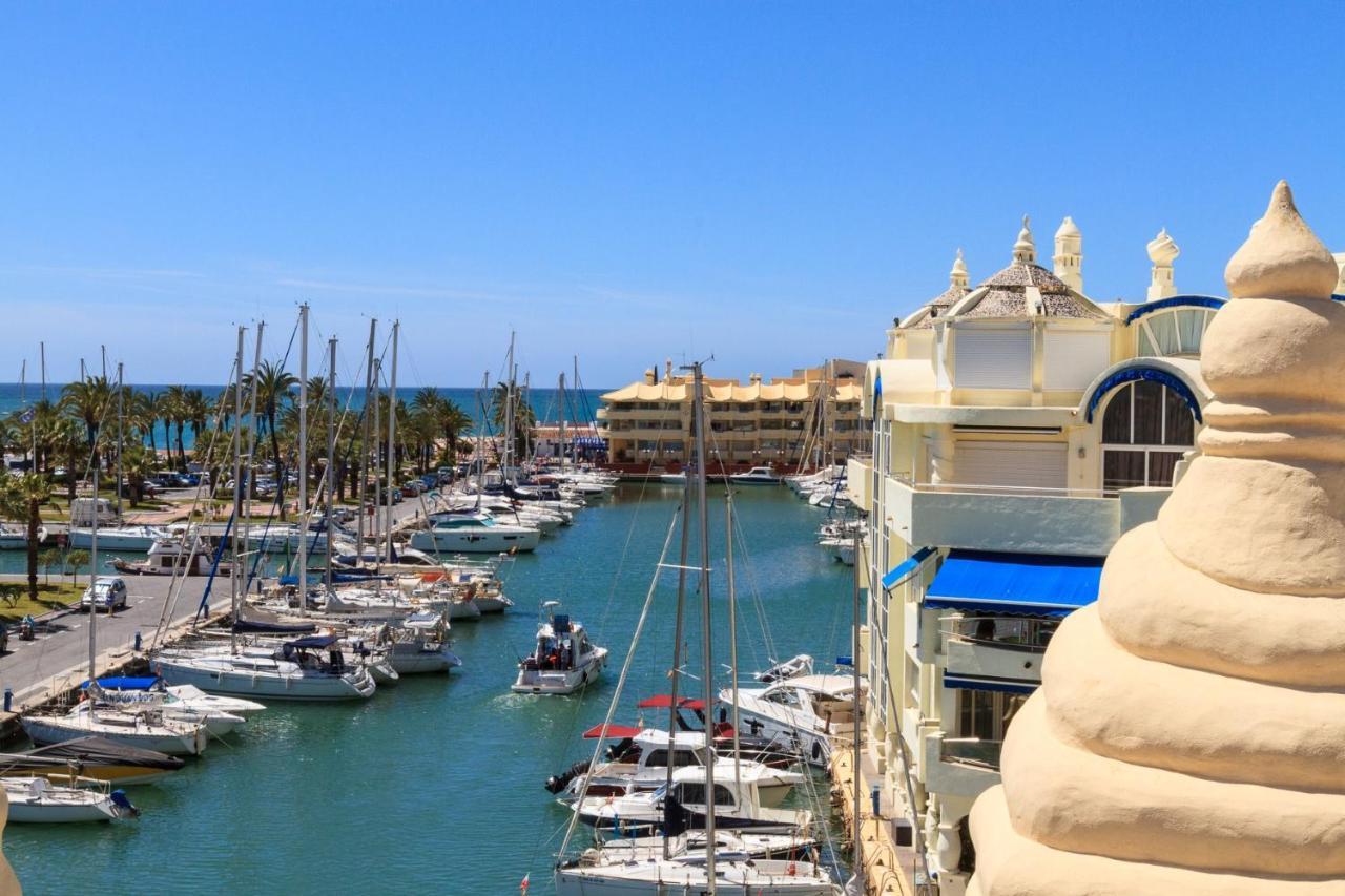 Апартаменты Puerto Marina Бенальмадена Экстерьер фото